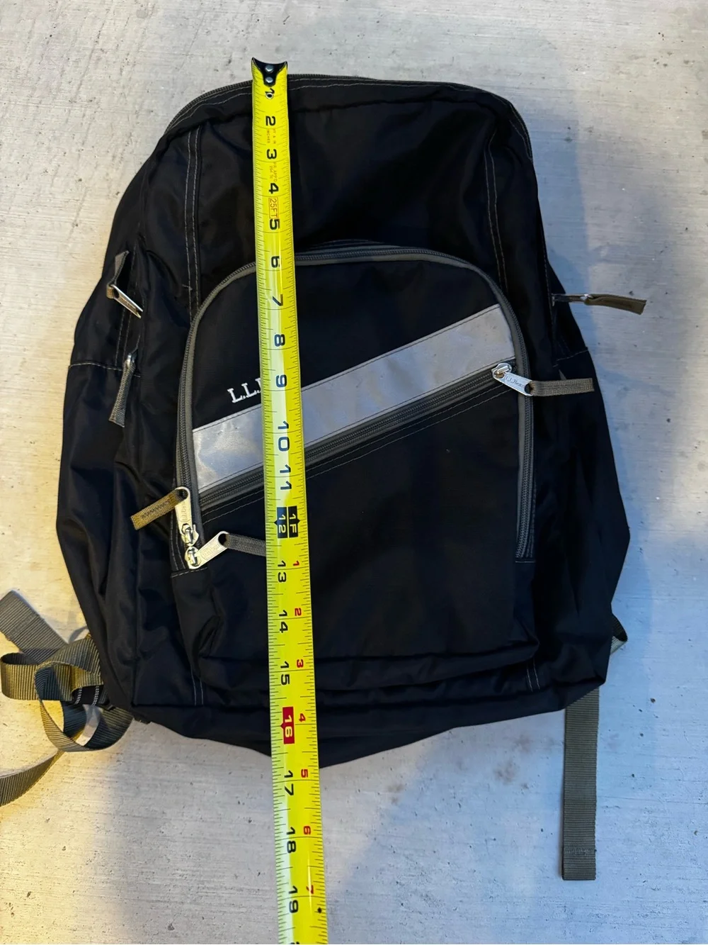 L.L. Bean DeLuxe Black Backpack with Gray Reflective Accent Laptop Hiking